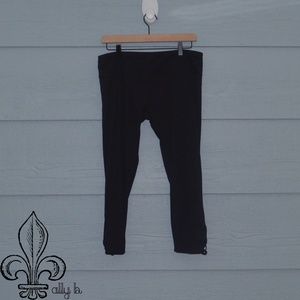 🖤Yoga reflex capri legging🖤